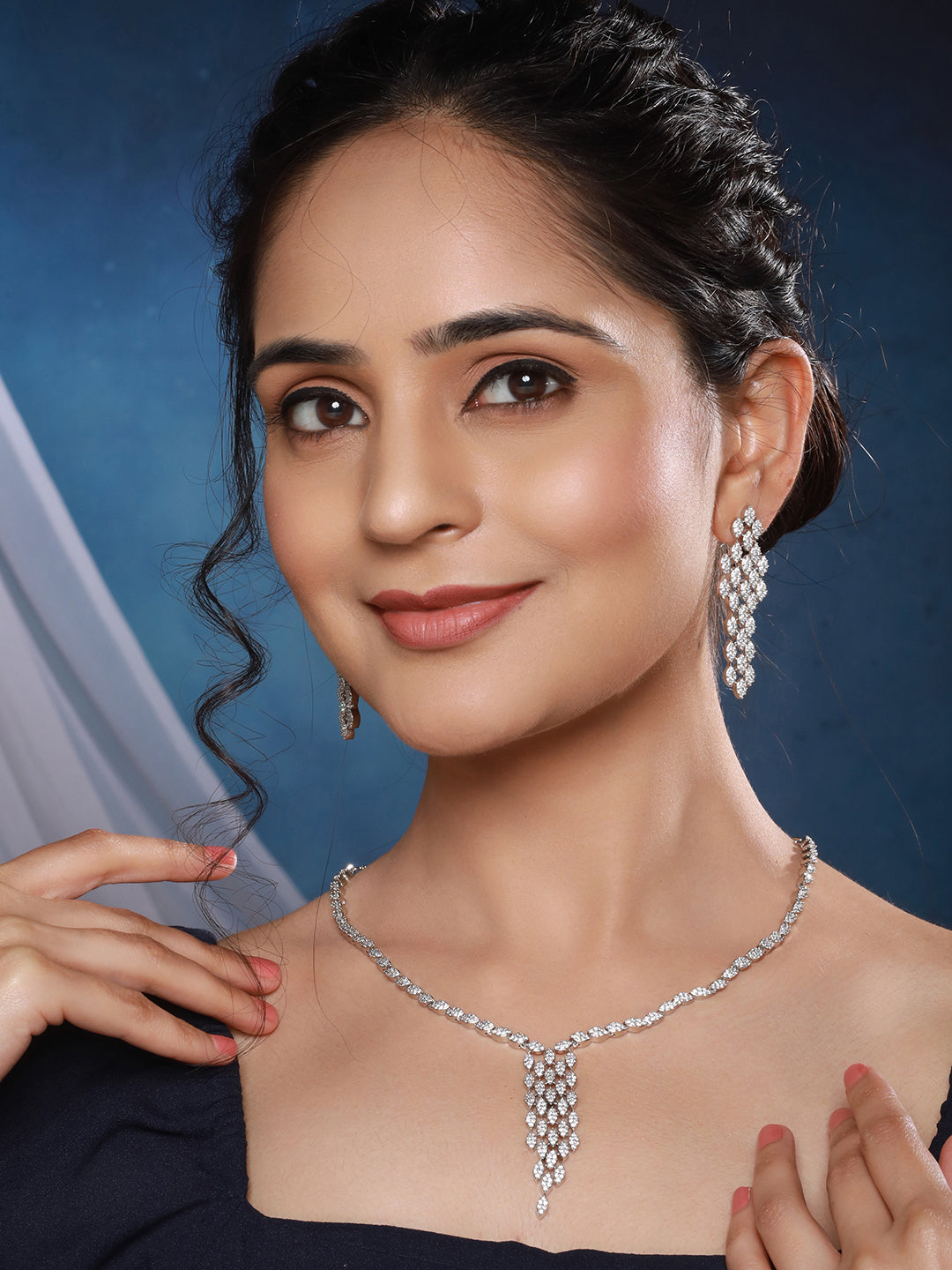 Silver Toned Ad Studded Quirky  Drop  Designer Wedding  Partywear Jewellery Set